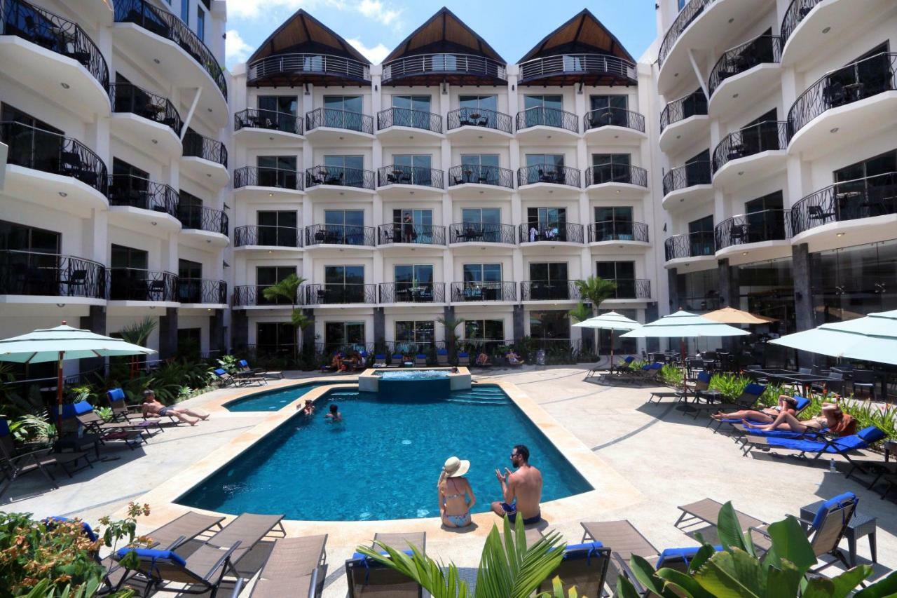 Pacific Suites Boutique Hotel And Bistro Хако Экстерьер фото