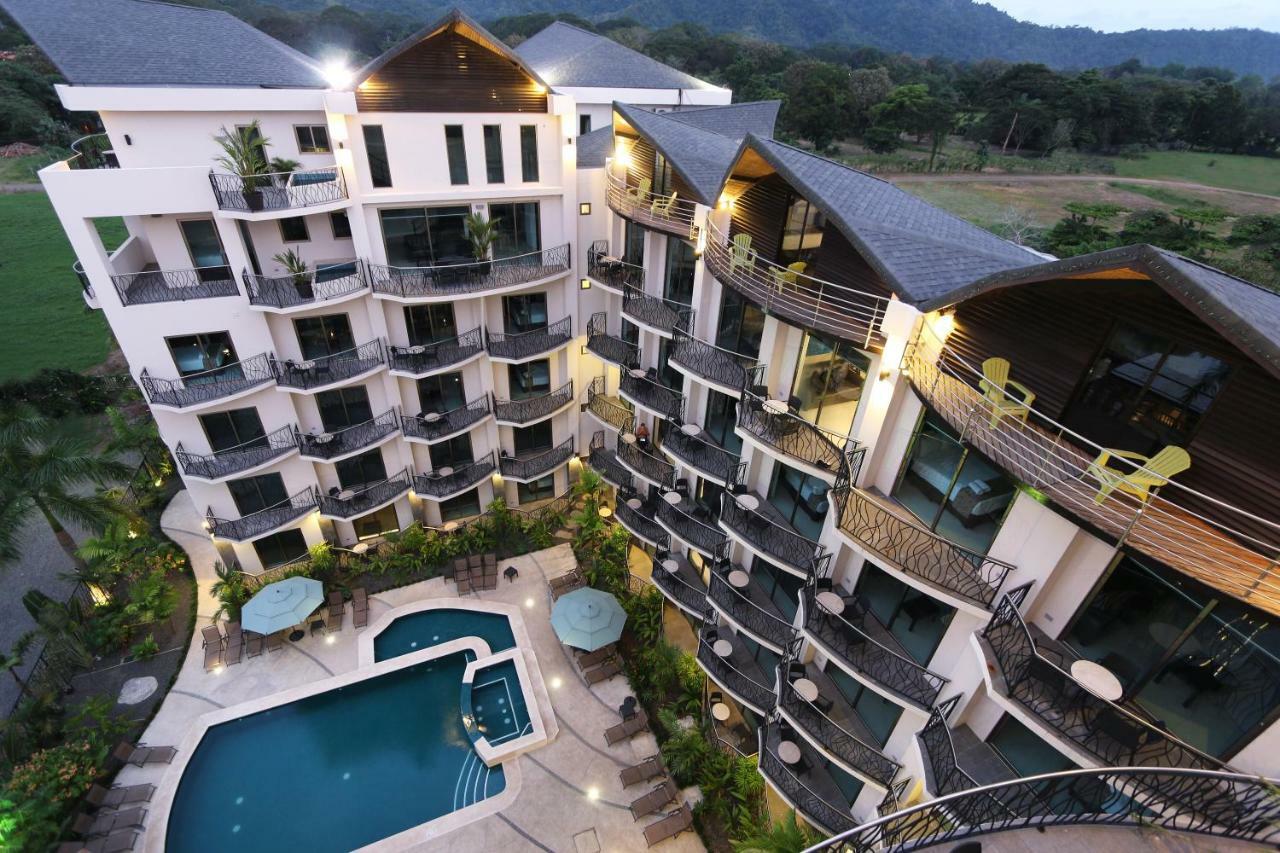 Pacific Suites Boutique Hotel And Bistro Хако Экстерьер фото